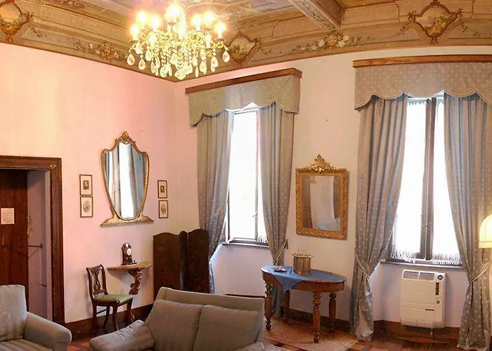 Annamaria לינה וארוחת בוקר דומאסו