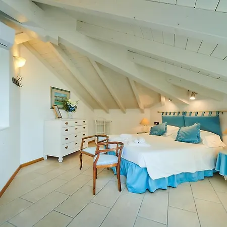 Annamaria Frühstückspension 4*